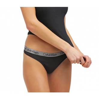 Calvin Klein - Női tanga (fekete) QD3539E-001