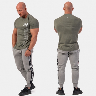 NEBBIA - Férfi fitness póló Vertical logo 293 (khaki)