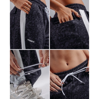 NEBBIA - Leopárdmintás baggy melegítőnadrág PRIMAL 865 (BLACK LEOPARD)