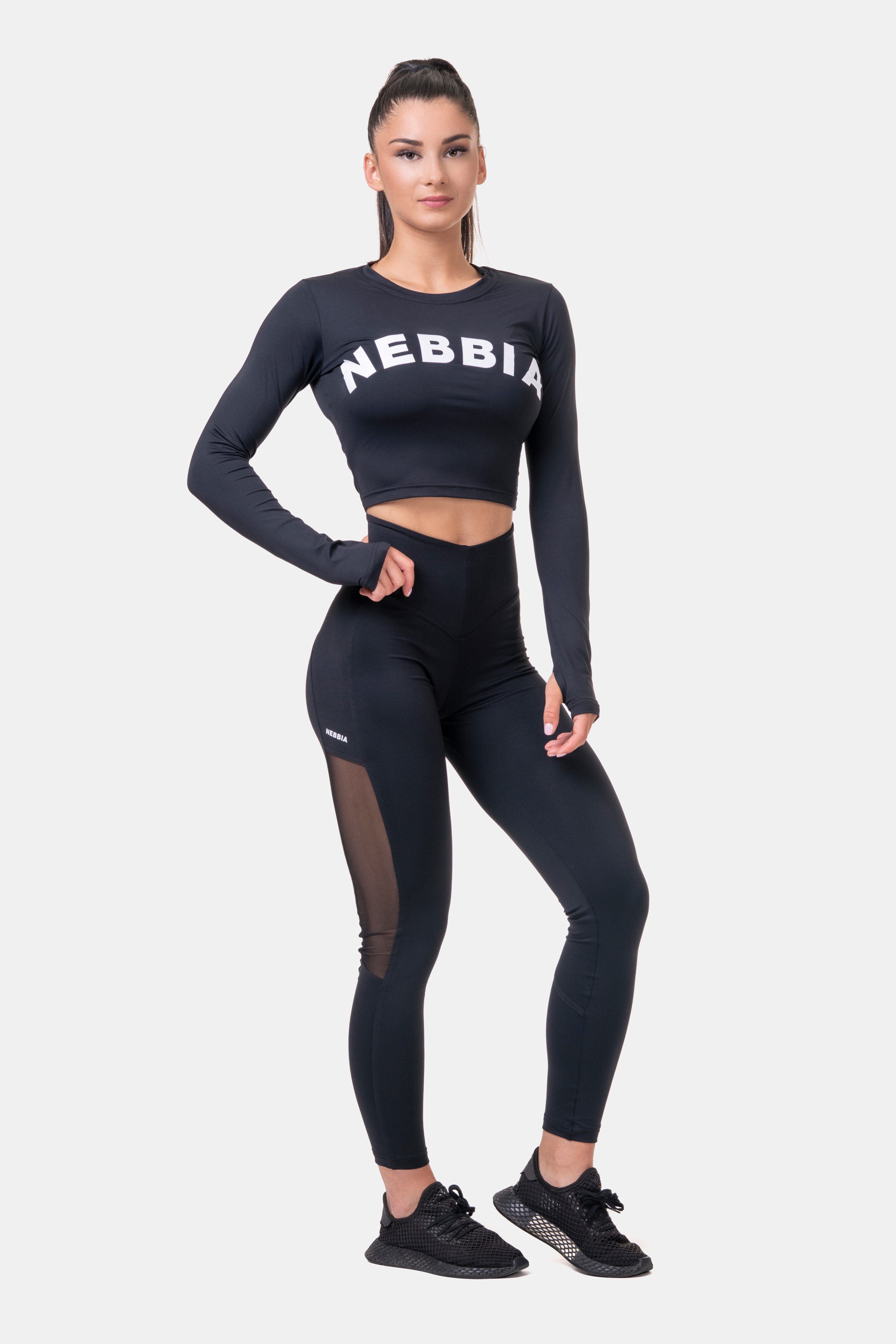 nebbia-sporty-hero-hosszu-ujju-crop-top-585-black